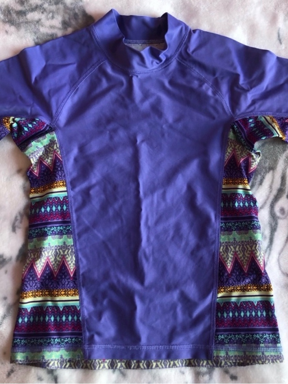 Patagonia Girls 10 Short Sleeve Rash Guard Summer Swim Suit Top Sun Shirt Medium